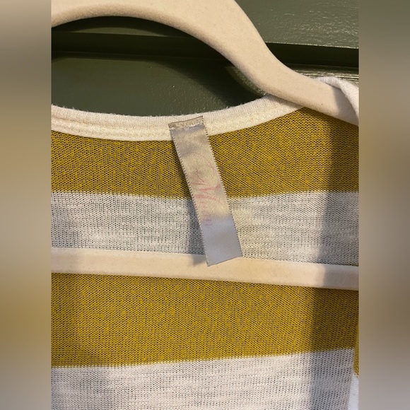 Francesca’s mustard striped cardigan - Picture 7 of 7
